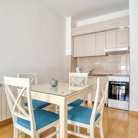 הרצג-נובי Garni Hotel Milica מראה חיצוני תמונה